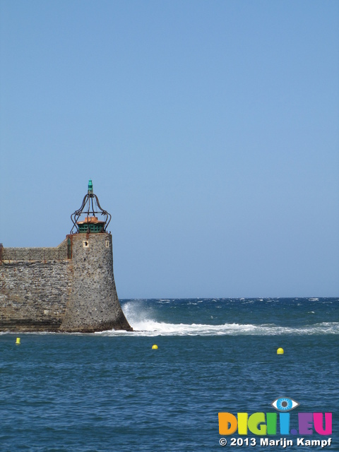 SX27697 Lighthouse Collioure